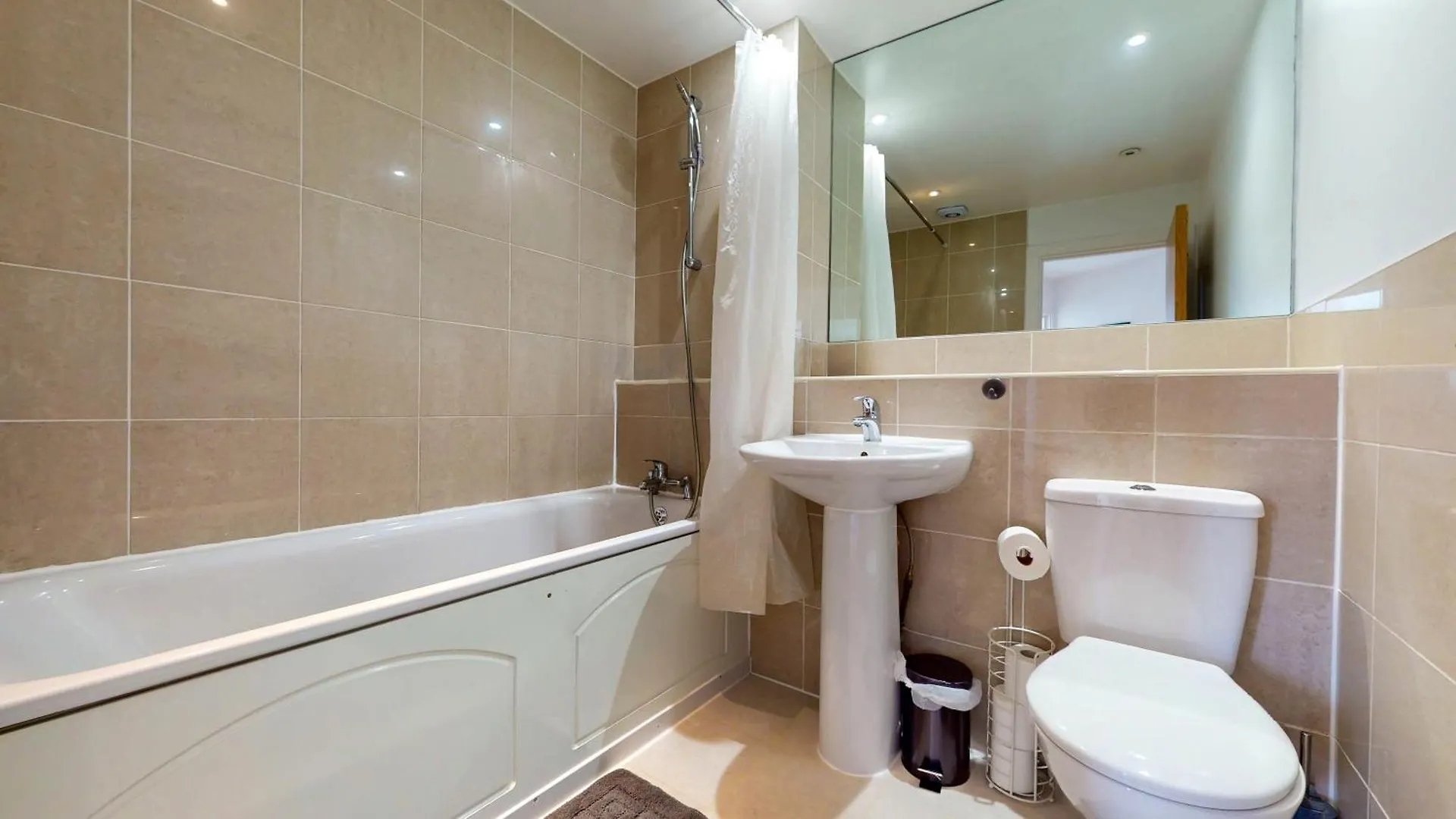 Apartamento 2 Bedroom Flat 1 Stop From London Bridge Reino Unido